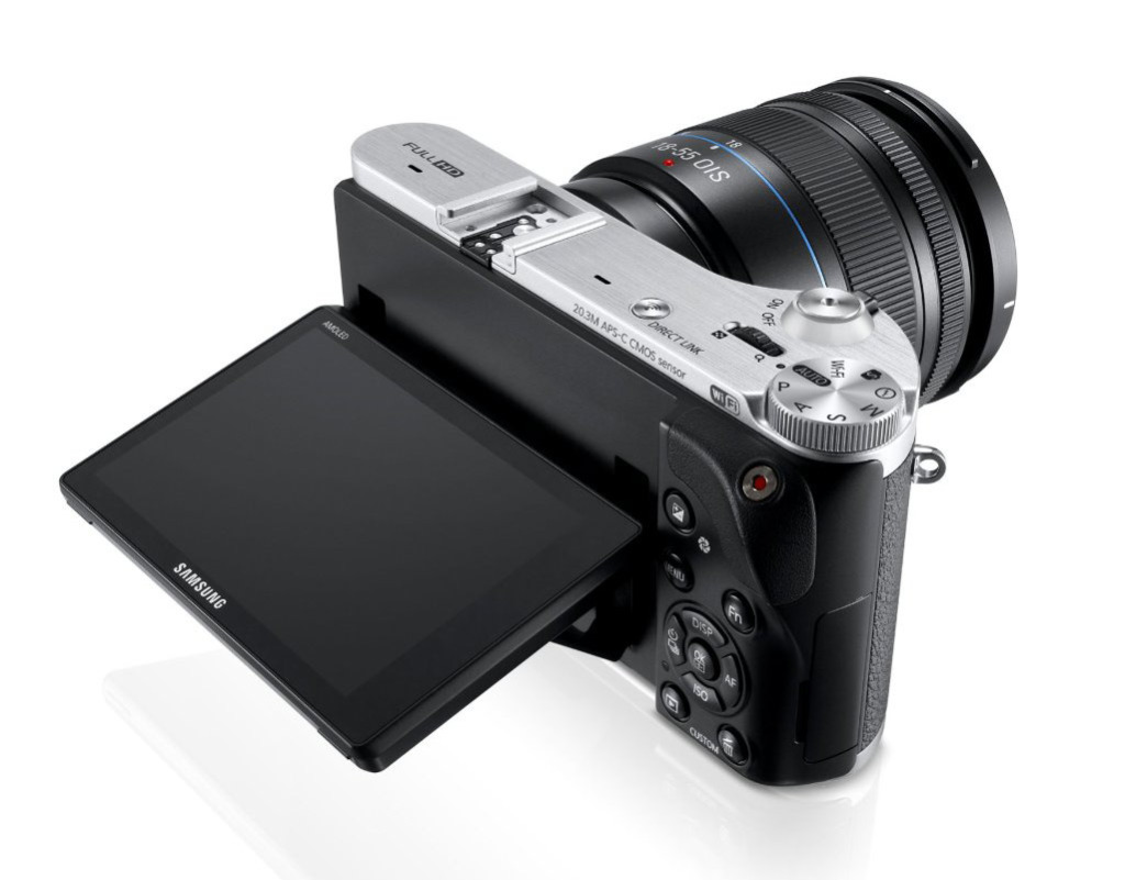 Samsung NX300 Camera Review and Sample Photos with Kit Lens